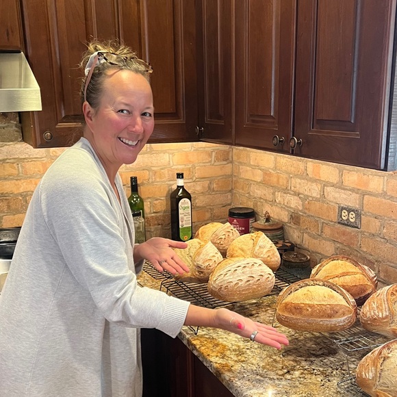 Meet your Posher, Becky - Picture 1 of 1